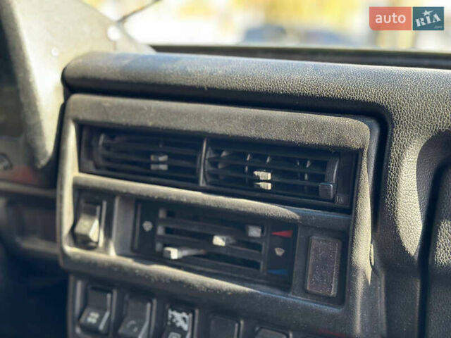 ВАЗ 21214 2011 у Дніпро (Дніпропетровську) на Automoto.ua Білий ВАЗ 21214, об'ємом двигуна 1.7 л та пробігом 295 тис. км за 3599 $, фото 17 на Automoto.ua