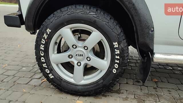 ВАЗ 21214 2011 в Харькове на Automoto.ua Белый ВАЗ 21214, объемом двигателя 1.69 л и пробегом 197 тыс. км за 5500 $, фото 7 на Automoto.ua