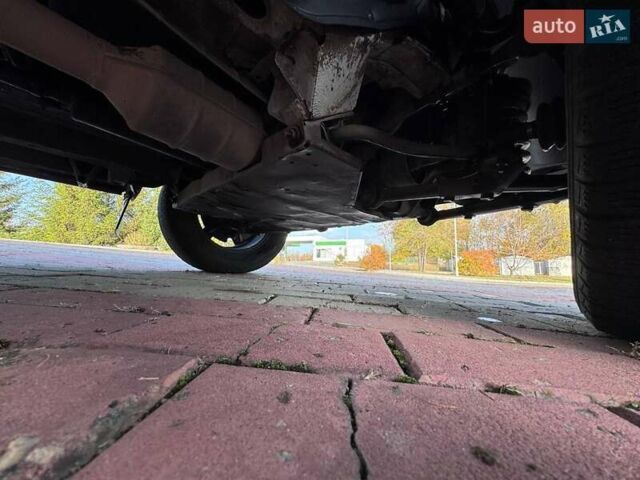 Белый ВАЗ 21214, объемом двигателя 1.7 л и пробегом 218 тыс. км за 4500 $, фото 14 на Automoto.ua