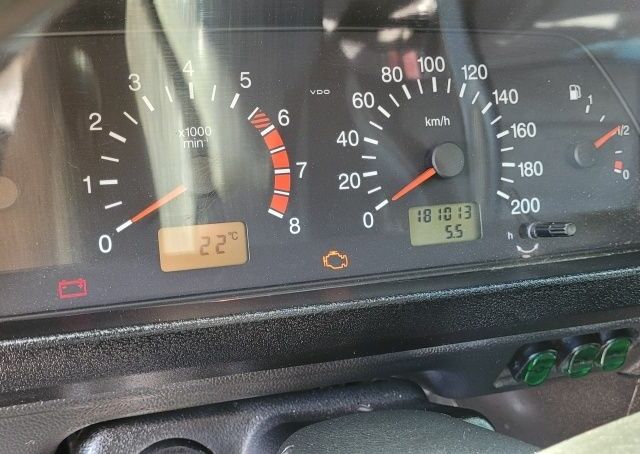 Білий ВАЗ 21214, об'ємом двигуна 1.7 л та пробігом 181 тис. км за 4200 $, фото 7 на Automoto.ua