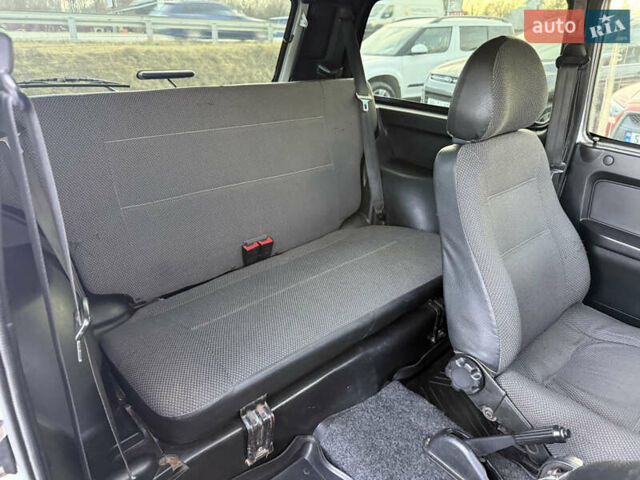 Белый ВАЗ 21214, объемом двигателя 1.7 л и пробегом 113 тыс. км за 4999 $, фото 32 на Automoto.ua