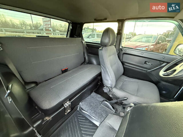 Белый ВАЗ 21214, объемом двигателя 1.7 л и пробегом 113 тыс. км за 4999 $, фото 31 на Automoto.ua