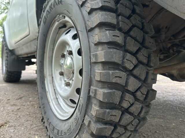 Белый ВАЗ 21214, объемом двигателя 1.7 л и пробегом 270 тыс. км за 4799 $, фото 20 на Automoto.ua