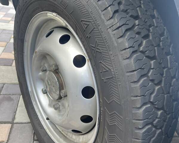 Білий ВАЗ 21214, об'ємом двигуна 1.69 л та пробігом 75 тис. км за 6800 $, фото 4 на Automoto.ua