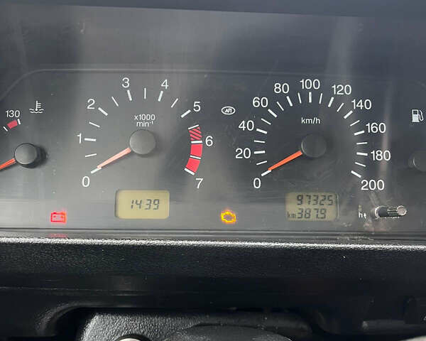 Білий ВАЗ 21214, об'ємом двигуна 1.7 л та пробігом 98 тис. км за 4500 $, фото 13 на Automoto.ua