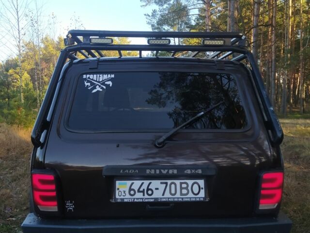 Бежевый ВАЗ 21214, объемом двигателя 0 л и пробегом 150 тыс. км за 4000 $, фото 4 на Automoto.ua