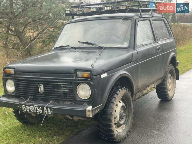 Черный ВАЗ 21214, объемом двигателя 0 л и пробегом 380 тыс. км за 1500 $, фото 1 на Automoto.ua