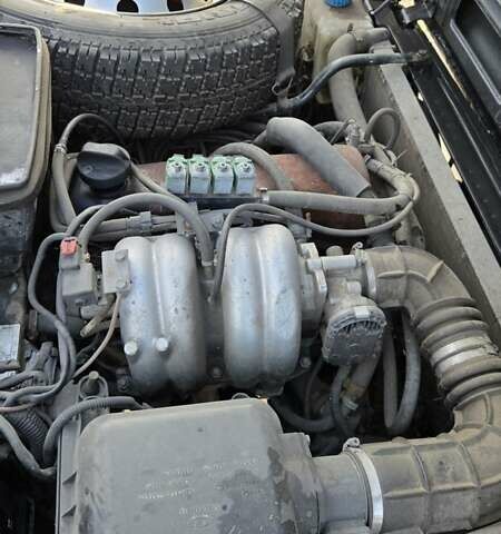 Черный ВАЗ 21214, объемом двигателя 1.69 л и пробегом 168 тыс. км за 4400 $, фото 12 на Automoto.ua