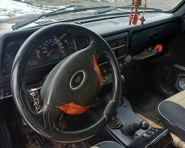 Чорний ВАЗ 21214, об'ємом двигуна 1.7 л та пробігом 91 тис. км за 5500 $, фото 2 на Automoto.ua