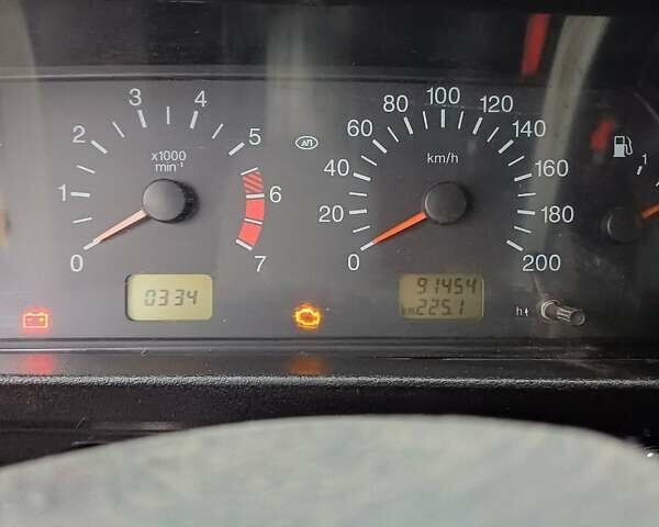 Чорний ВАЗ 21214, об'ємом двигуна 1.7 л та пробігом 91 тис. км за 5500 $, фото 5 на Automoto.ua