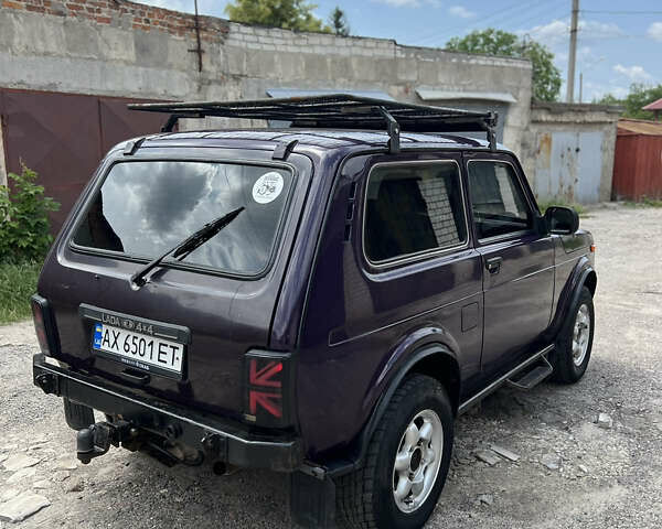 Фіолетовий ВАЗ 21214, об'ємом двигуна 1.69 л та пробігом 201 тис. км за 3500 $, фото 3 на Automoto.ua