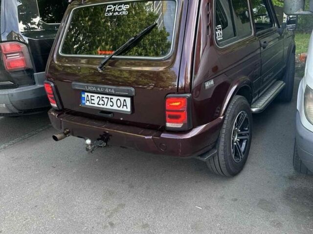 Коричневый ВАЗ 21214, объемом двигателя 1.7 л и пробегом 200 тыс. км за 6500 $, фото 6 на Automoto.ua
