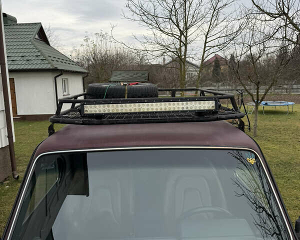 Коричневый ВАЗ 21214, объемом двигателя 1.7 л и пробегом 180 тыс. км за 3900 $, фото 4 на Automoto.ua