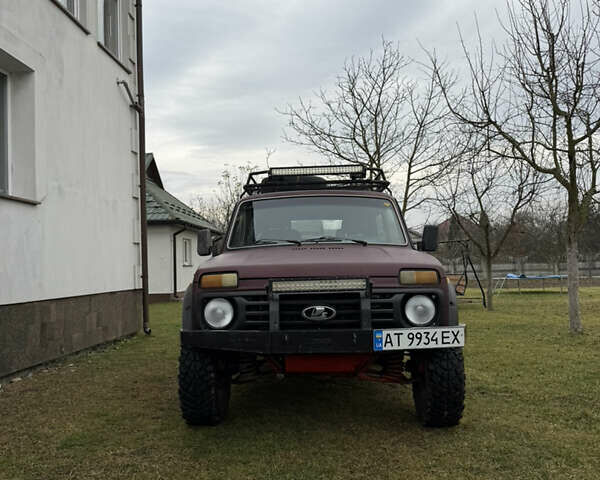 Коричневый ВАЗ 21214, объемом двигателя 1.7 л и пробегом 180 тыс. км за 3900 $, фото 14 на Automoto.ua