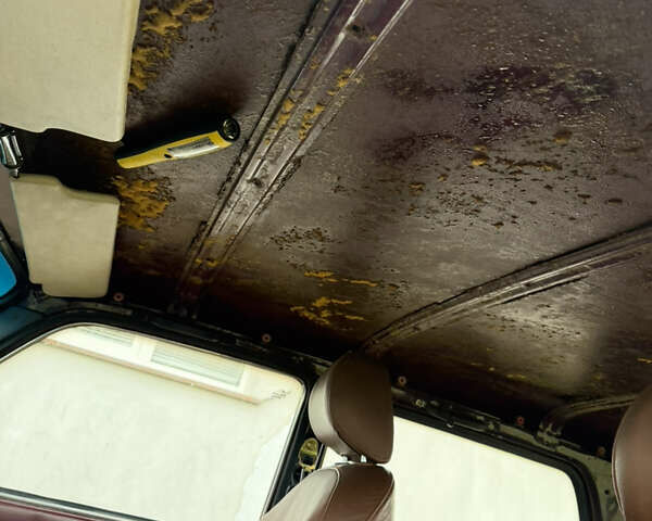 Коричневый ВАЗ 21214, объемом двигателя 1.7 л и пробегом 180 тыс. км за 3900 $, фото 7 на Automoto.ua