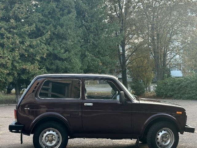 Коричневий ВАЗ 21214, об'ємом двигуна 1.7 л та пробігом 204 тис. км за 3500 $, фото 2 на Automoto.ua