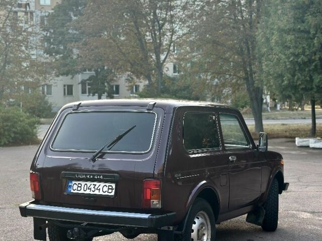 Коричневий ВАЗ 21214, об'ємом двигуна 1.7 л та пробігом 204 тис. км за 3500 $, фото 3 на Automoto.ua
