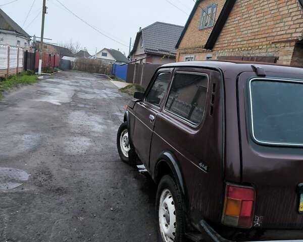 Коричневий ВАЗ 21214, об'ємом двигуна 0 л та пробігом 160 тис. км за 2500 $, фото 3 на Automoto.ua