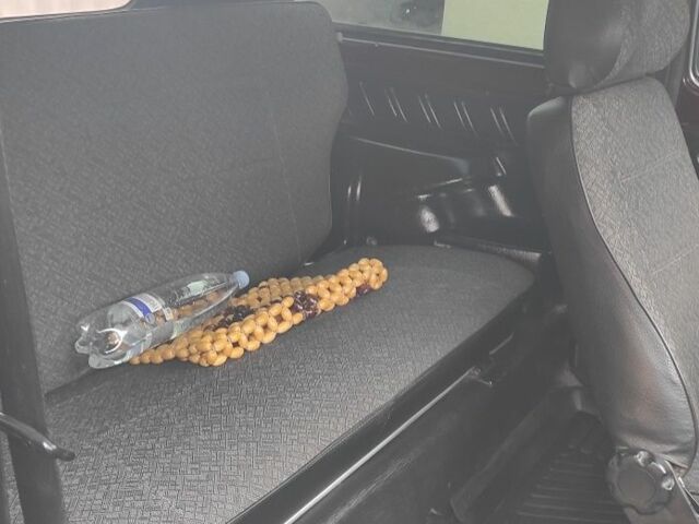 Красный ВАЗ 21214, объемом двигателя 1.7 л и пробегом 250 тыс. км за 3800 $, фото 7 на Automoto.ua