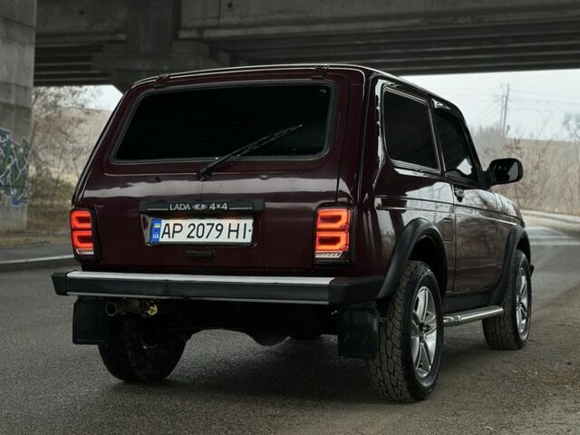 Красный ВАЗ 21214, объемом двигателя 0 л и пробегом 110 тыс. км за 5500 $, фото 6 на Automoto.ua