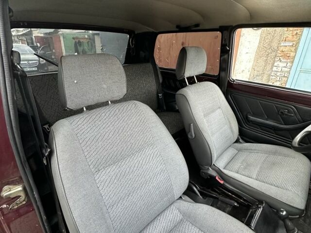 ВАЗ 21214 2007 в Ровно на Automoto.ua Красный ВАЗ 21214, объемом двигателя 1.7 л и пробегом 155 тыс. км за 2990 $, фото 6 на Automoto.ua