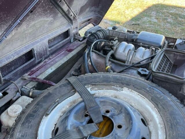 Червоний ВАЗ 21214, об'ємом двигуна 1.7 л та пробігом 235 тис. км за 2600 $, фото 6 на Automoto.ua