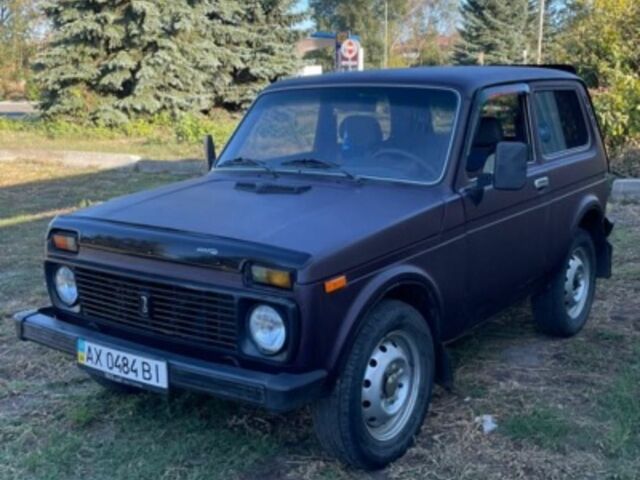 Червоний ВАЗ 21214, об'ємом двигуна 1.7 л та пробігом 235 тис. км за 2600 $, фото 5 на Automoto.ua