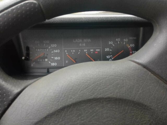 Червоний ВАЗ 21214, об'ємом двигуна 1.7 л та пробігом 167 тис. км за 4500 $, фото 6 на Automoto.ua