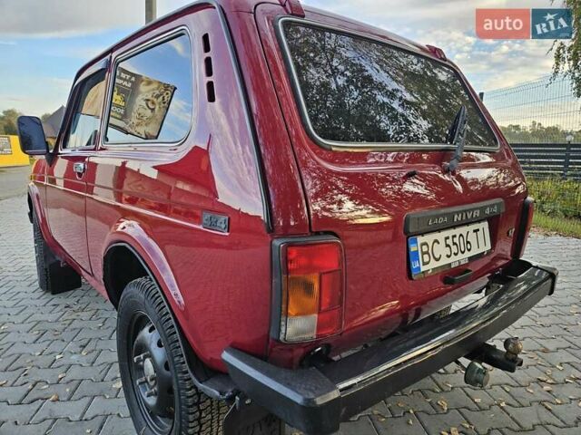 Красный ВАЗ 21214, объемом двигателя 1.7 л и пробегом 245 тыс. км за 3500 $, фото 12 на Automoto.ua