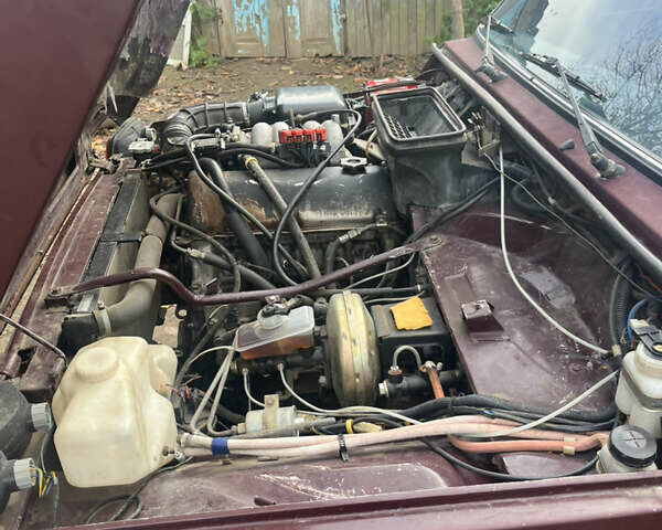 Красный ВАЗ 21214, объемом двигателя 1.69 л и пробегом 164 тыс. км за 3000 $, фото 7 на Automoto.ua