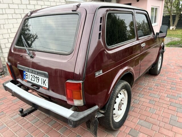 ВАЗ 21214 2006 в Глобино на Automoto.ua Красный ВАЗ 21214, объемом двигателя 1.7 л и пробегом 200 тыс. км за 2350 $, фото 6 на Automoto.ua