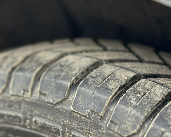 ВАЗ 21214 2007 в Ровно на Automoto.ua Красный ВАЗ 21214, объемом двигателя 1.7 л и пробегом 155 тыс. км за 2990 $, фото 7 на Automoto.ua