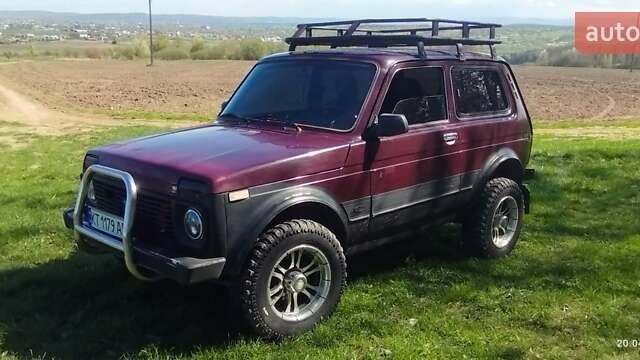 ВАЗ 21214 2007 в Коломые на Automoto.ua Красный ВАЗ 21214, объемом двигателя 1.7 л и пробегом 200 тыс. км за 3300 $, фото 7 на Automoto.ua