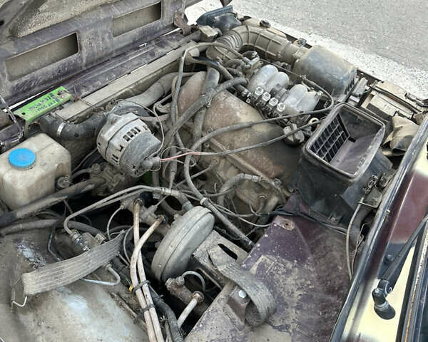 Красный ВАЗ 21214, объемом двигателя 1.7 л и пробегом 185 тыс. км за 4200 $, фото 11 на Automoto.ua