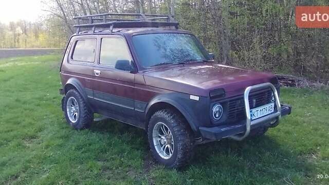 ВАЗ 21214 2007 в Коломые на Automoto.ua Красный ВАЗ 21214, объемом двигателя 1.7 л и пробегом 200 тыс. км за 3300 $, фото 1 на Automoto.ua