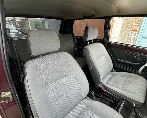 ВАЗ 21214 2007 в Ровно на Automoto.ua Красный ВАЗ 21214, объемом двигателя 1.7 л и пробегом 155 тыс. км за 2990 $, фото 6 на Automoto.ua