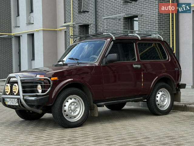 Червоний ВАЗ 21214, об'ємом двигуна 1.7 л та пробігом 60 тис. км за 4950 $, фото 18 на Automoto.ua