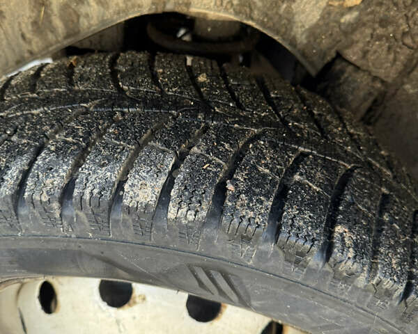 ВАЗ 21214 2011 в Белополье на Automoto.ua Красный ВАЗ 21214, объемом двигателя 1.7 л и пробегом 123 тыс. км за 4300 $, фото 9 на Automoto.ua