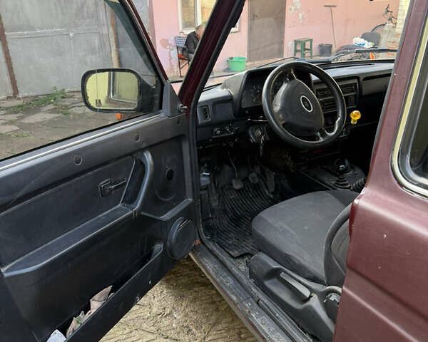 ВАЗ 21214 2011 в Белополье на Automoto.ua Красный ВАЗ 21214, объемом двигателя 1.7 л и пробегом 123 тыс. км за 4300 $, фото 4 на Automoto.ua