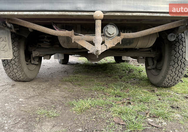 Красный ВАЗ 21214, объемом двигателя 1.69 л и пробегом 80 тыс. км за 3500 $, фото 13 на Automoto.ua