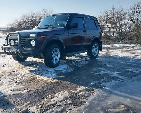 Червоний ВАЗ 21214, об'ємом двигуна 1.7 л та пробігом 81 тис. км за 4500 $, фото 2 на Automoto.ua