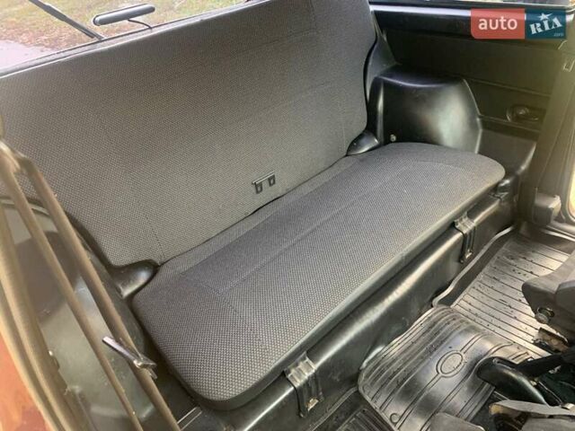 Красный ВАЗ 21214, объемом двигателя 1.69 л и пробегом 142 тыс. км за 5200 $, фото 14 на Automoto.ua