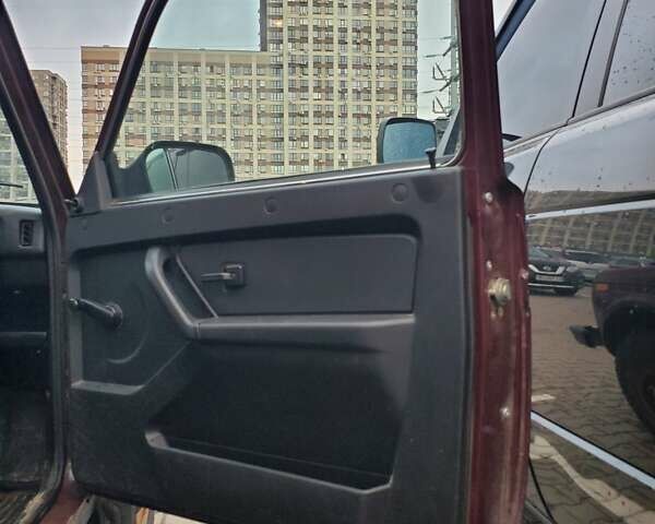 Красный ВАЗ 21214, объемом двигателя 1.7 л и пробегом 20 тыс. км за 4100 $, фото 14 на Automoto.ua