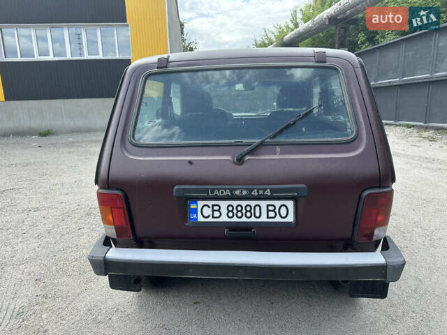 Красный ВАЗ 21214, объемом двигателя 1.69 л и пробегом 239 тыс. км за 3700 $, фото 14 на Automoto.ua