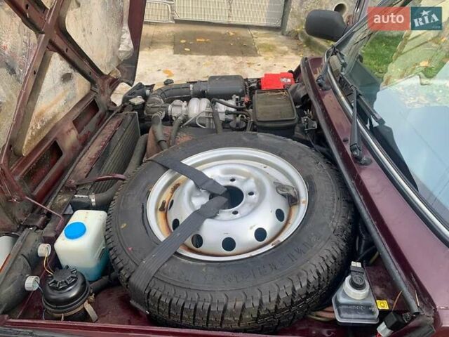 Красный ВАЗ 21214, объемом двигателя 1.69 л и пробегом 142 тыс. км за 5200 $, фото 20 на Automoto.ua