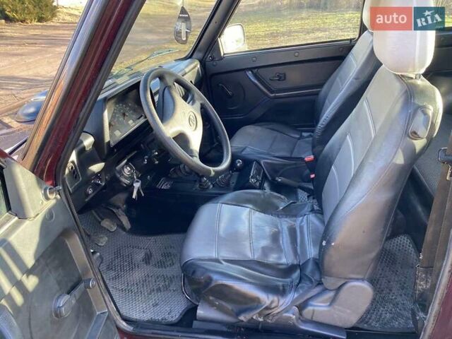 Червоний ВАЗ 21214, об'ємом двигуна 1.69 л та пробігом 45 тис. км за 5100 $, фото 37 на Automoto.ua