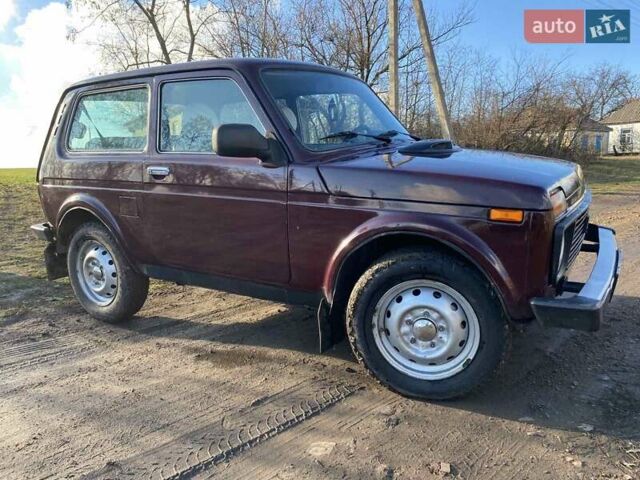 Червоний ВАЗ 21214, об'ємом двигуна 1.69 л та пробігом 45 тис. км за 5100 $, фото 6 на Automoto.ua