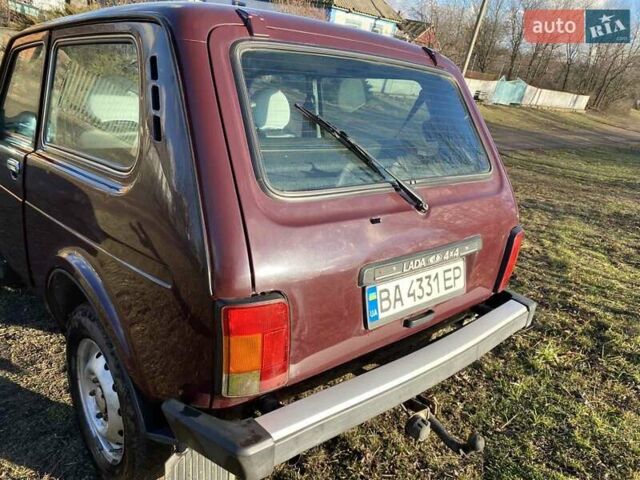 Червоний ВАЗ 21214, об'ємом двигуна 1.69 л та пробігом 45 тис. км за 5100 $, фото 17 на Automoto.ua