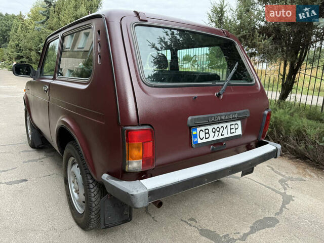 Червоний ВАЗ 21214, об'ємом двигуна 1.7 л та пробігом 239 тис. км за 3600 $, фото 3 на Automoto.ua