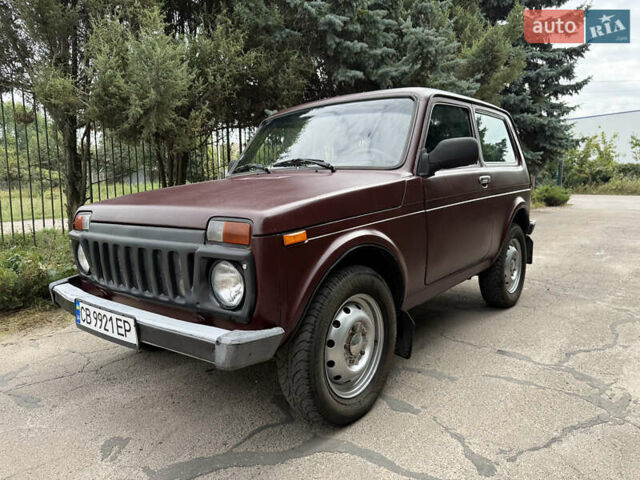 Червоний ВАЗ 21214, об'ємом двигуна 1.7 л та пробігом 239 тис. км за 3600 $, фото 5 на Automoto.ua